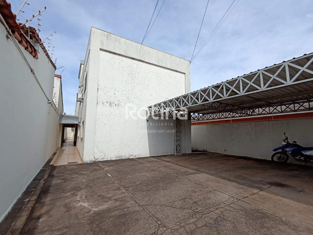 Apartamento à venda, 2 quartos em Uberlândia no bairro Brasil no valor de R$ 280.000,00 - Rotina Imobiliária: 