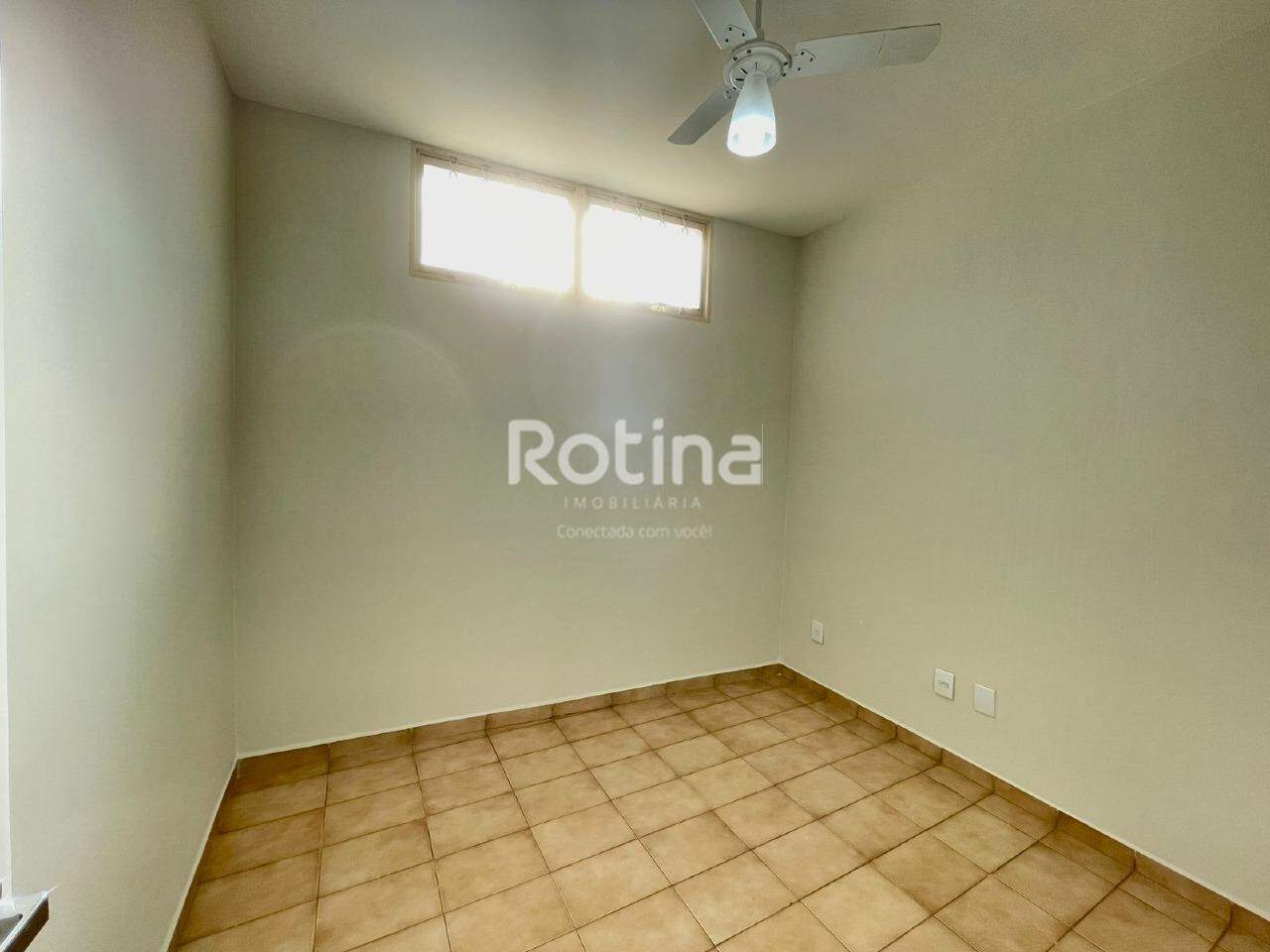 Casa Comercial à venda, 4 quartos em Uberlândia no bairro Bom Jesus no valor de R$ 620.000,00 - Rotina Imobiliária: 