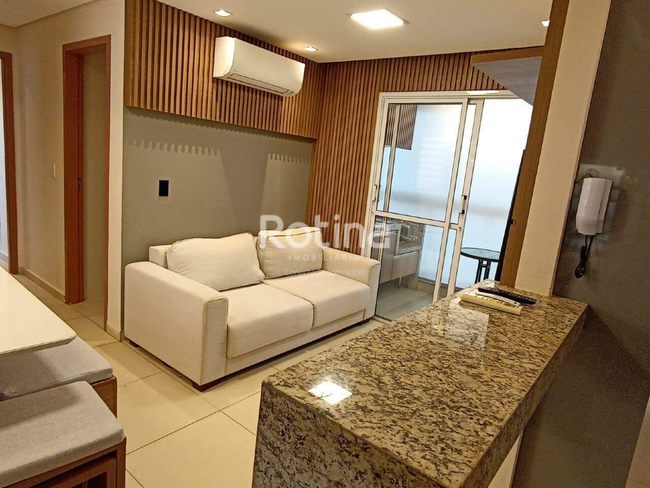 Apartamento à venda, 2 quartos em Uberlândia no bairro Grand Ville no valor de R$ 390.000,00 - Rotina Imobiliária: 
