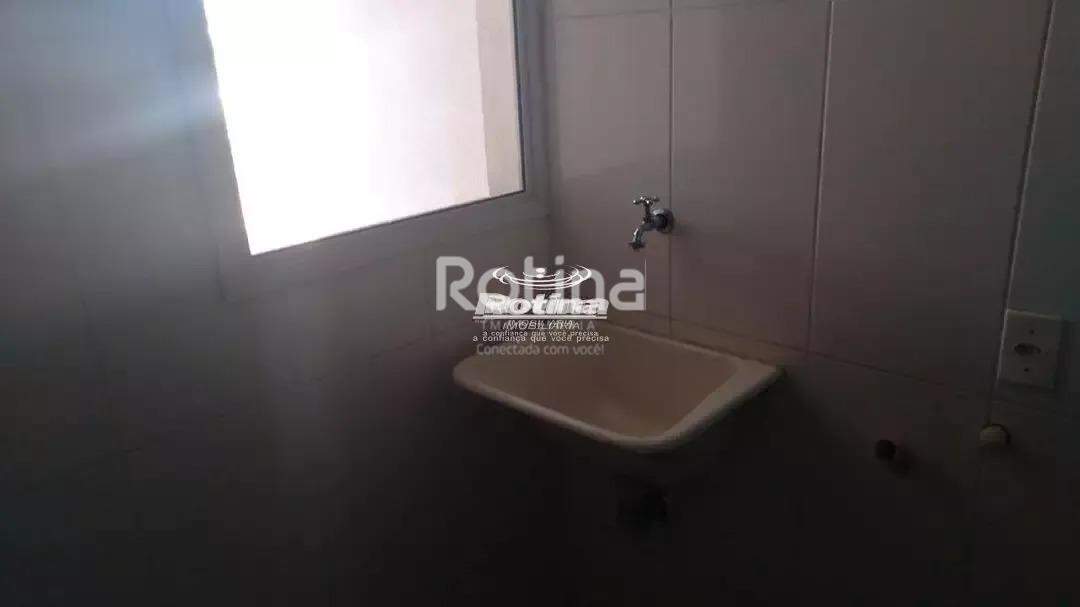 Apartamento à venda, 2 quartos em Uberlândia no bairro Brasil no valor de R$ 260.000,00 - Rotina Imobiliária: 