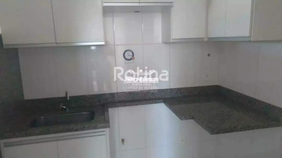 Apartamento à venda, 2 quartos em Uberlândia no bairro Brasil no valor de R$ 260.000,00 - Rotina Imobiliária: 