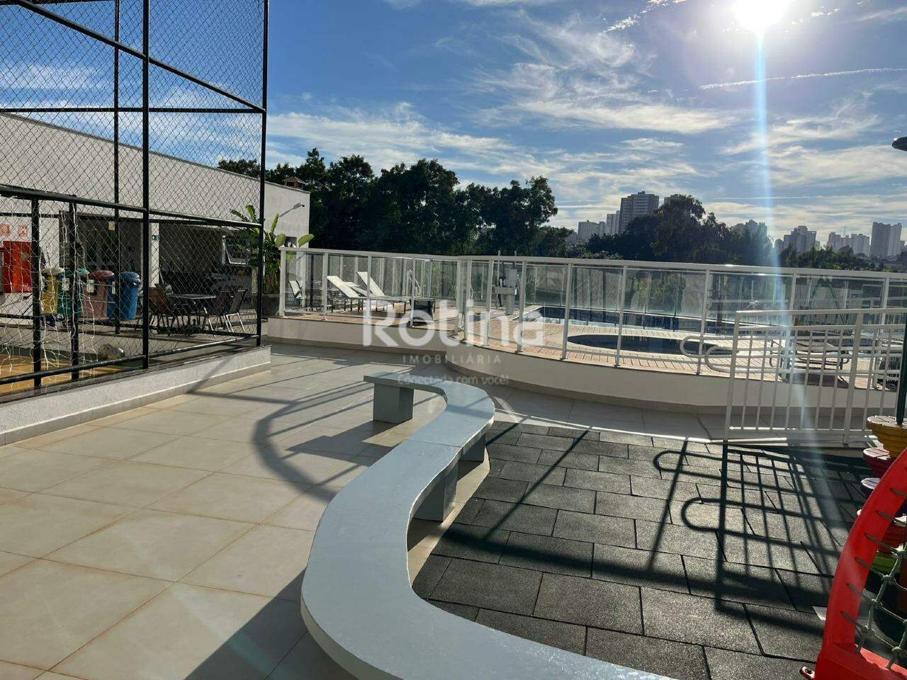 Apartamento para alugar, 2 quartos em Uberlândia no bairro Jaraguá no valor de R$ 2.300,00 - Rotina Imobiliária: 