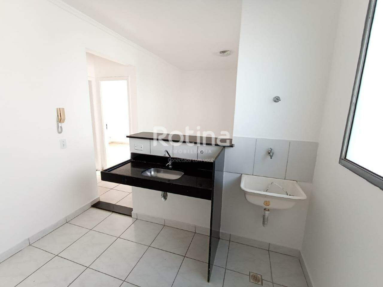 Apartamento à venda, 2 quartos em Uberlândia no bairro Chacaras Tubalina e Quartel no valor de R$ 155.000,00 - Rotina Imobiliária: 