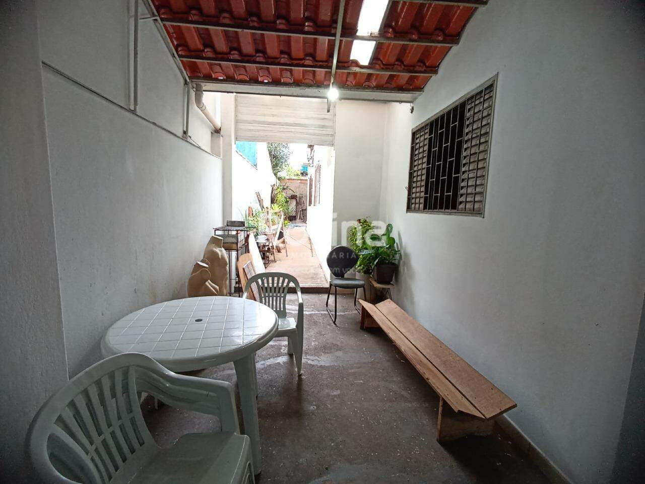 Casa para alugar, 2 quartos em Uberlândia no bairro Mansour no valor de R$ 2.500,00 - Rotina Imobiliária: 