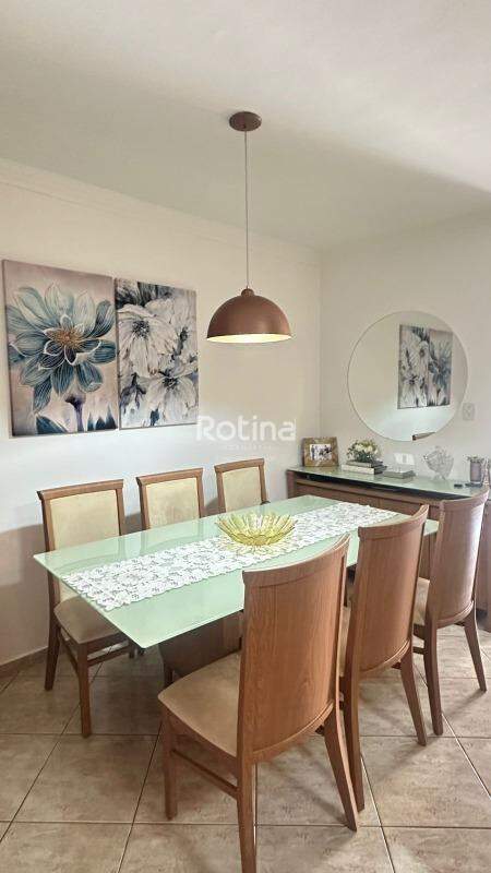 Casa à venda, 3 quartos em Uberlândia no bairro Cruzeiro do Sul no valor de R$ 480.000,00 - Rotina Imobiliária: 