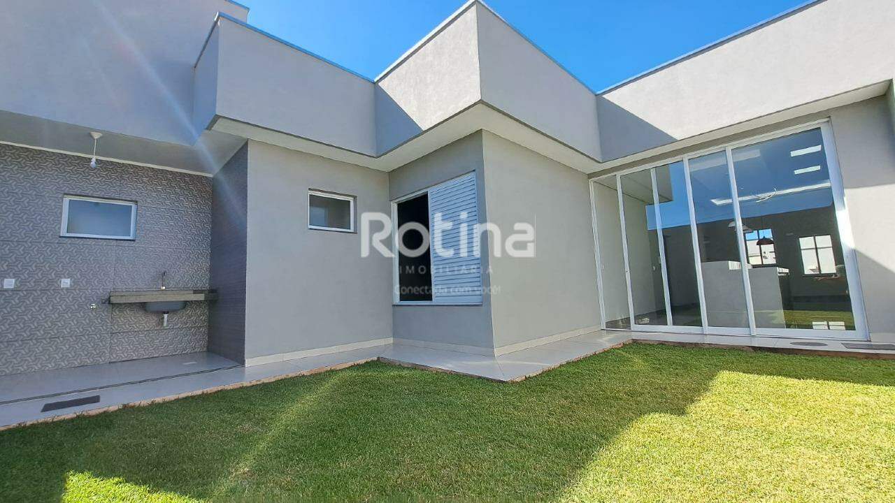 Casa à venda, 3 quartos em Uberlândia no bairro Jardim Canaã no valor de R$ 700.000,00 - Rotina Imobiliária: 