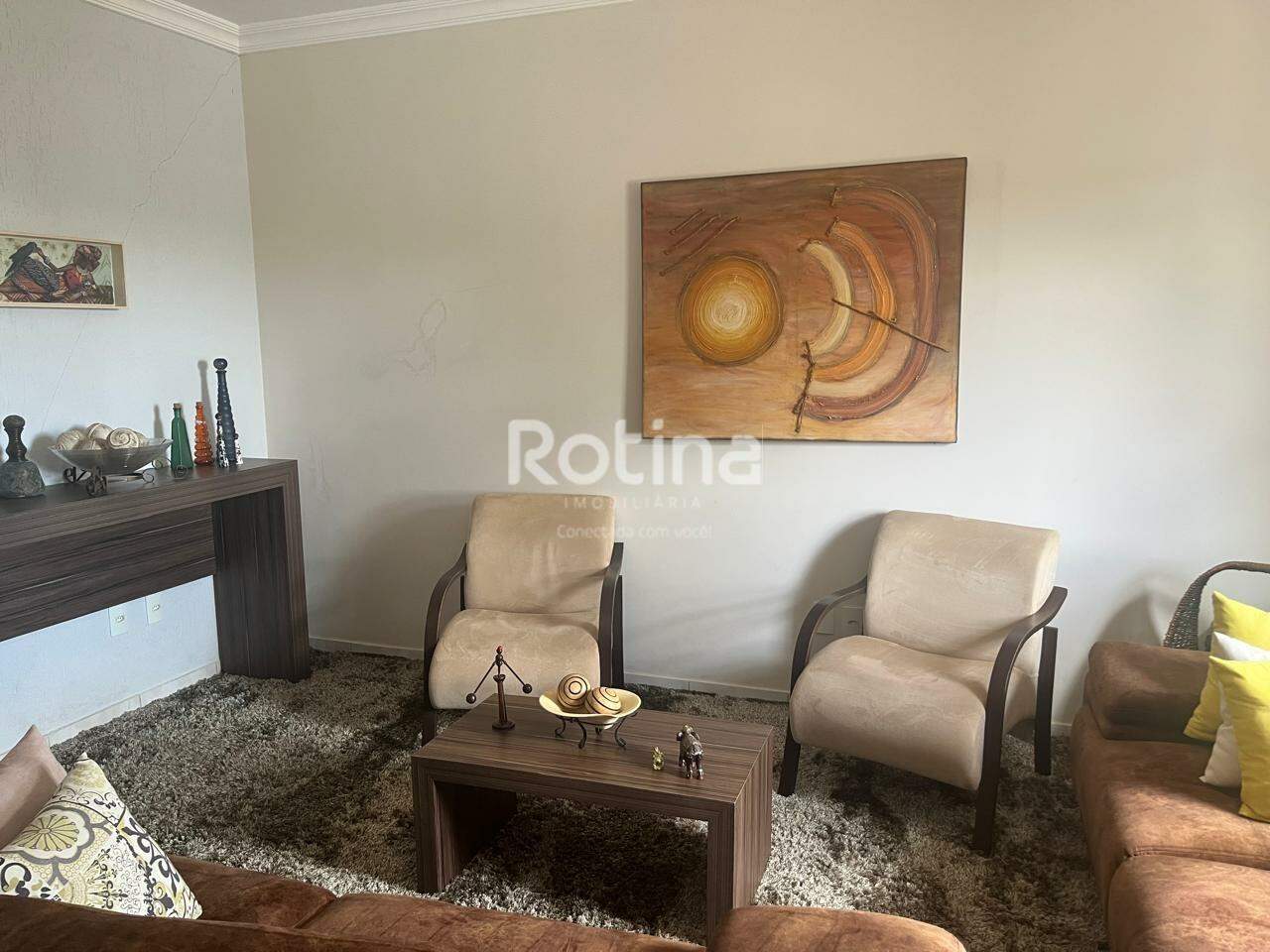 Casa à venda, 3 quartos em Uberlândia no bairro Cidade Jardim no valor de R$ 980.000,00 - Rotina Imobiliária: 