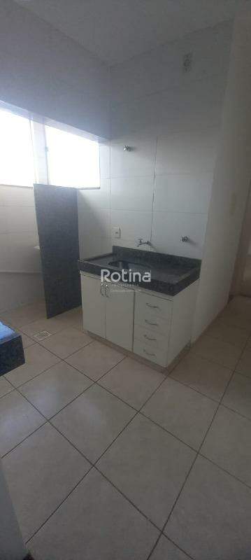 Apartamento à venda, 1 quarto em Uberlândia no bairro Martins no valor de R$ 135.000,00 - Rotina Imobiliária: 
