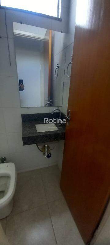 Apartamento à venda, 1 quarto em Uberlândia no bairro Martins no valor de R$ 135.000,00 - Rotina Imobiliária: 