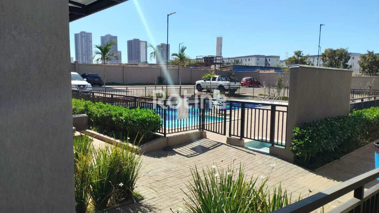 Apartamento para alugar, 2 quartos em Uberlândia no bairro Shopping Park no valor de R$ 1.200,00 - Rotina Imobiliária: 