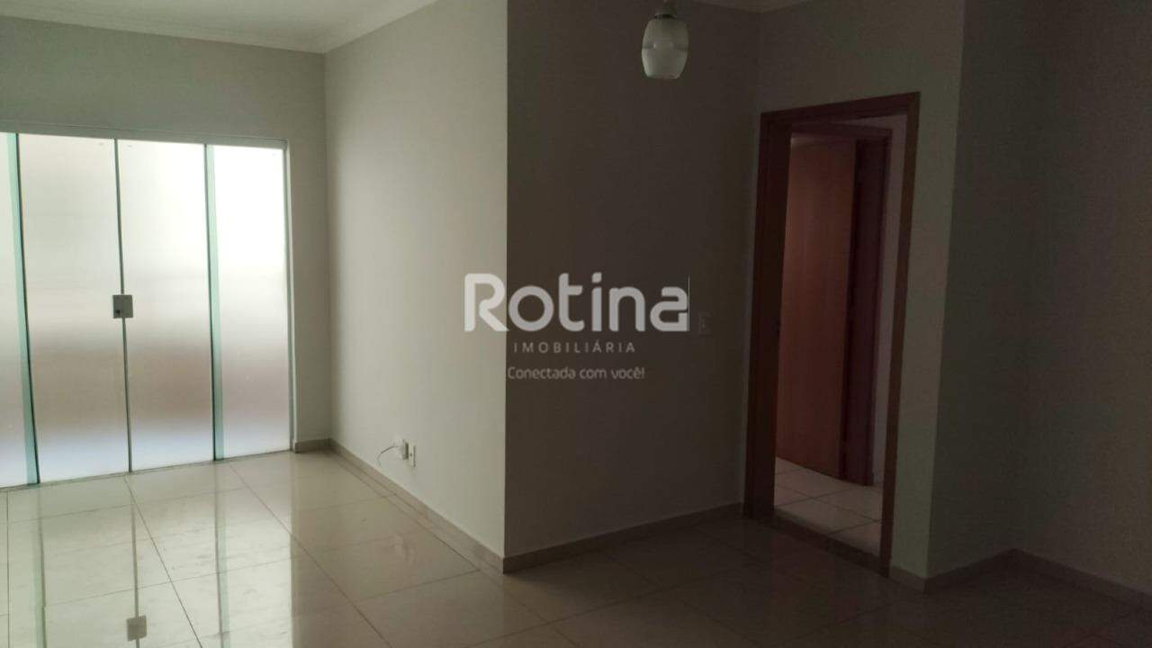 Apartamento para alugar, 3 quartos em Uberlândia no bairro Tubalina no valor de R$ 2.800,00 - Rotina Imobiliária: 