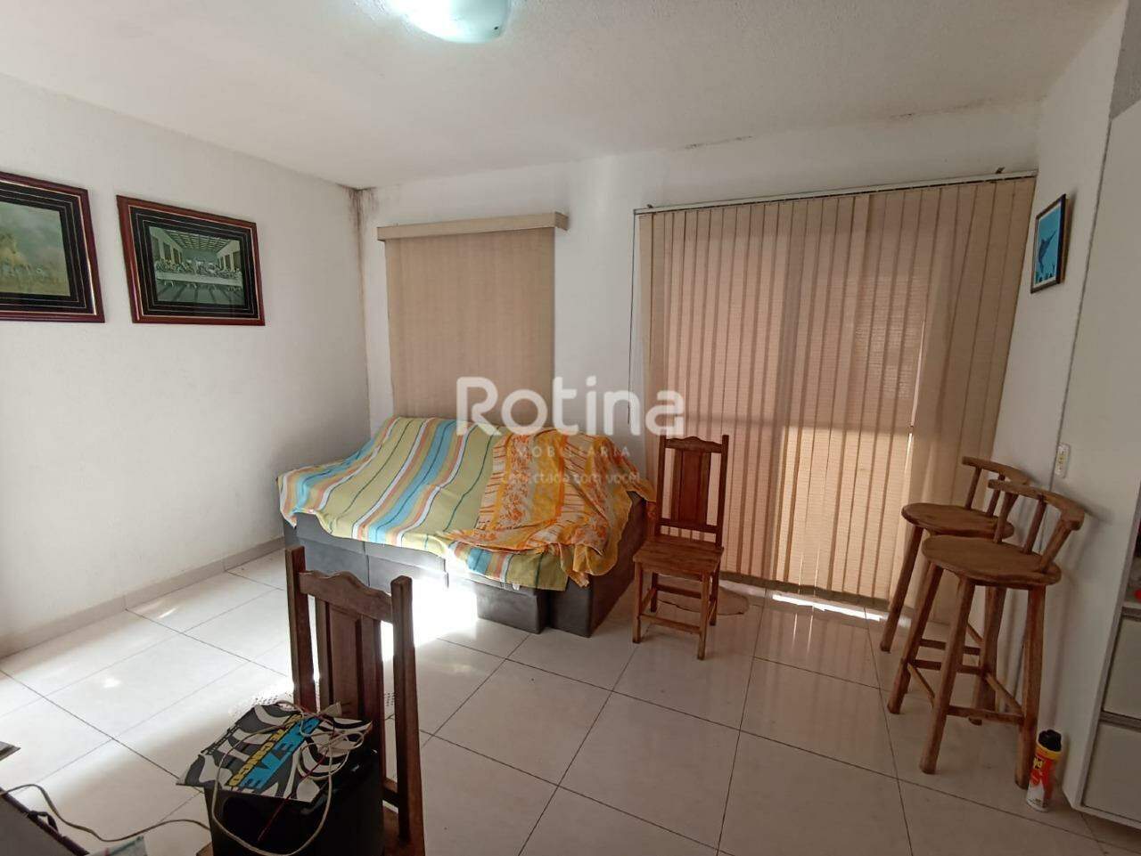 Casa Condomínio Fechado à venda, 2 quartos em Uberlândia no bairro Aclimação no valor de R$ 450.000,00 - Rotina Imobiliária: 