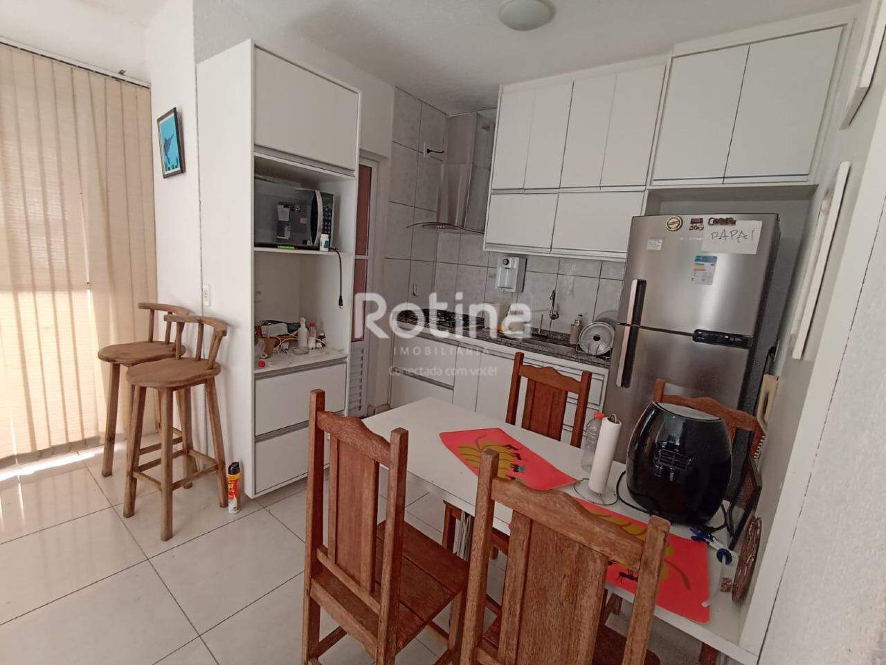 Casa Condomínio Fechado à venda, 2 quartos em Uberlândia no bairro Aclimação no valor de R$ 450.000,00 - Rotina Imobiliária: 