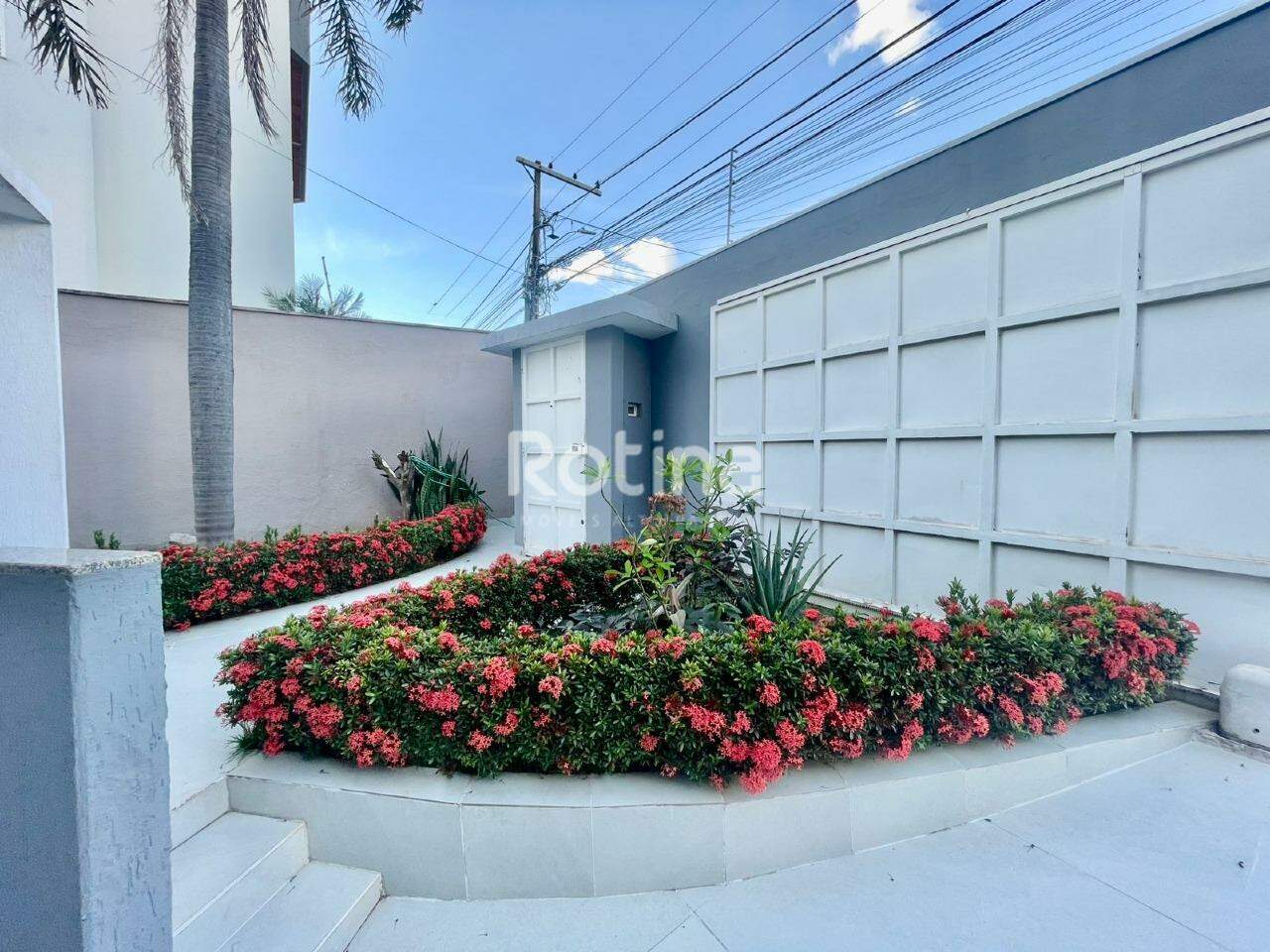 Casa à venda, 3 quartos em Uberlândia no bairro Jardim Colina no valor de R$ 1.100.000,00 - Rotina Imobiliária: 