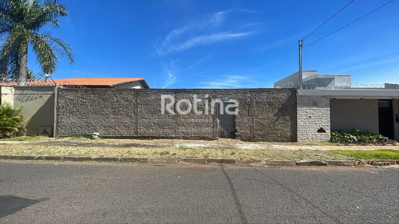 Terreno à venda, em Uberlândia no bairro Morada da Colina no valor de R$ 750.000,00 - Rotina Imobiliária: 