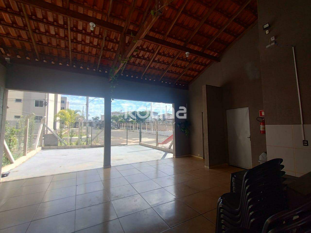 Apartamento para alugar, 2 quartos em Uberlândia no bairro Mansour no valor de R$ 900,00 - Rotina Imobiliária: 