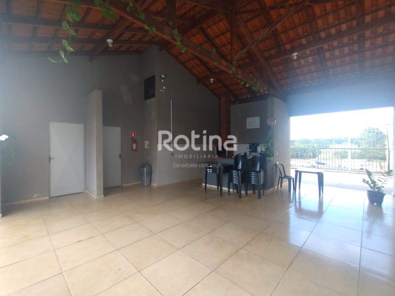 Apartamento para alugar, 2 quartos em Uberlândia no bairro Mansour no valor de R$ 900,00 - Rotina Imobiliária: 