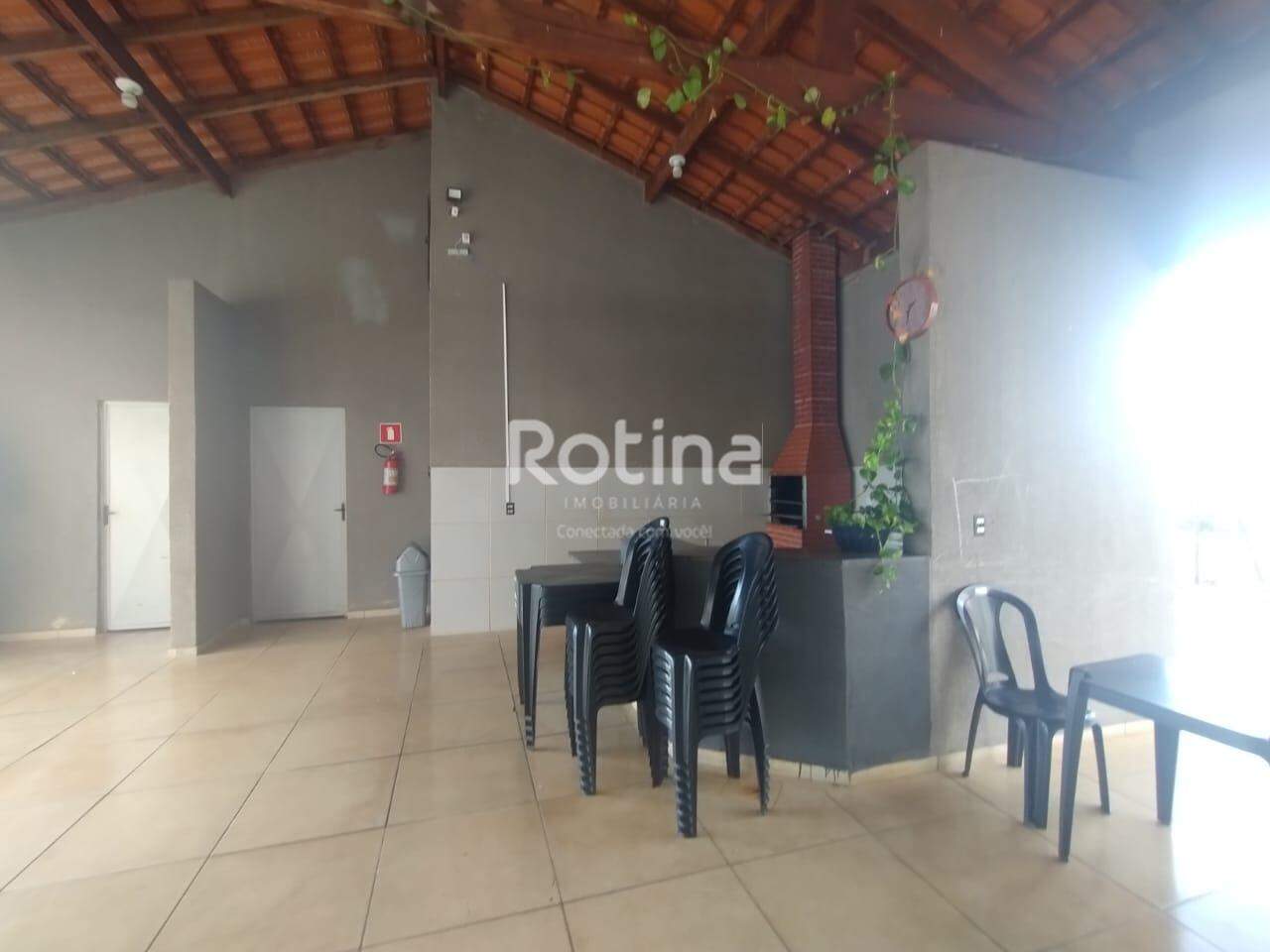 Apartamento para alugar, 2 quartos em Uberlândia no bairro Mansour no valor de R$ 900,00 - Rotina Imobiliária: 