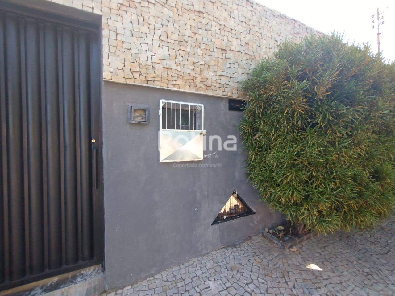 Apartamento para alugar, 3 quartos em Uberlândia no bairro Presidente Roosevelt no valor de R$ 2.800,00 - Rotina Imobiliária: 