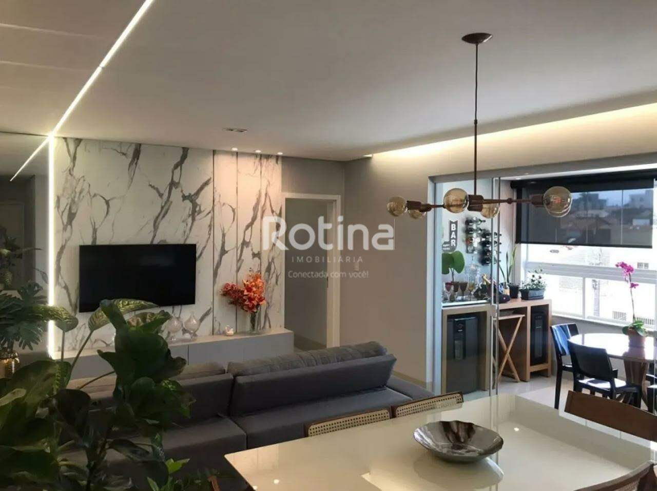 Apartamento à venda, 3 quartos em Uberlândia no bairro Santa Mônica no valor de R$ 860.000,00 - Rotina Imobiliária: 