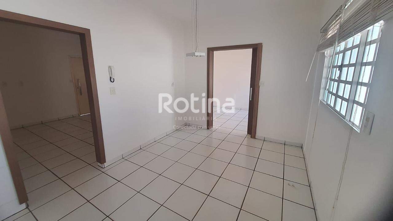 Casa à venda, 3 quartos em Uberlândia no bairro Presidente Roosevelt no valor de R$ 650.000,00 - Rotina Imobiliária: 