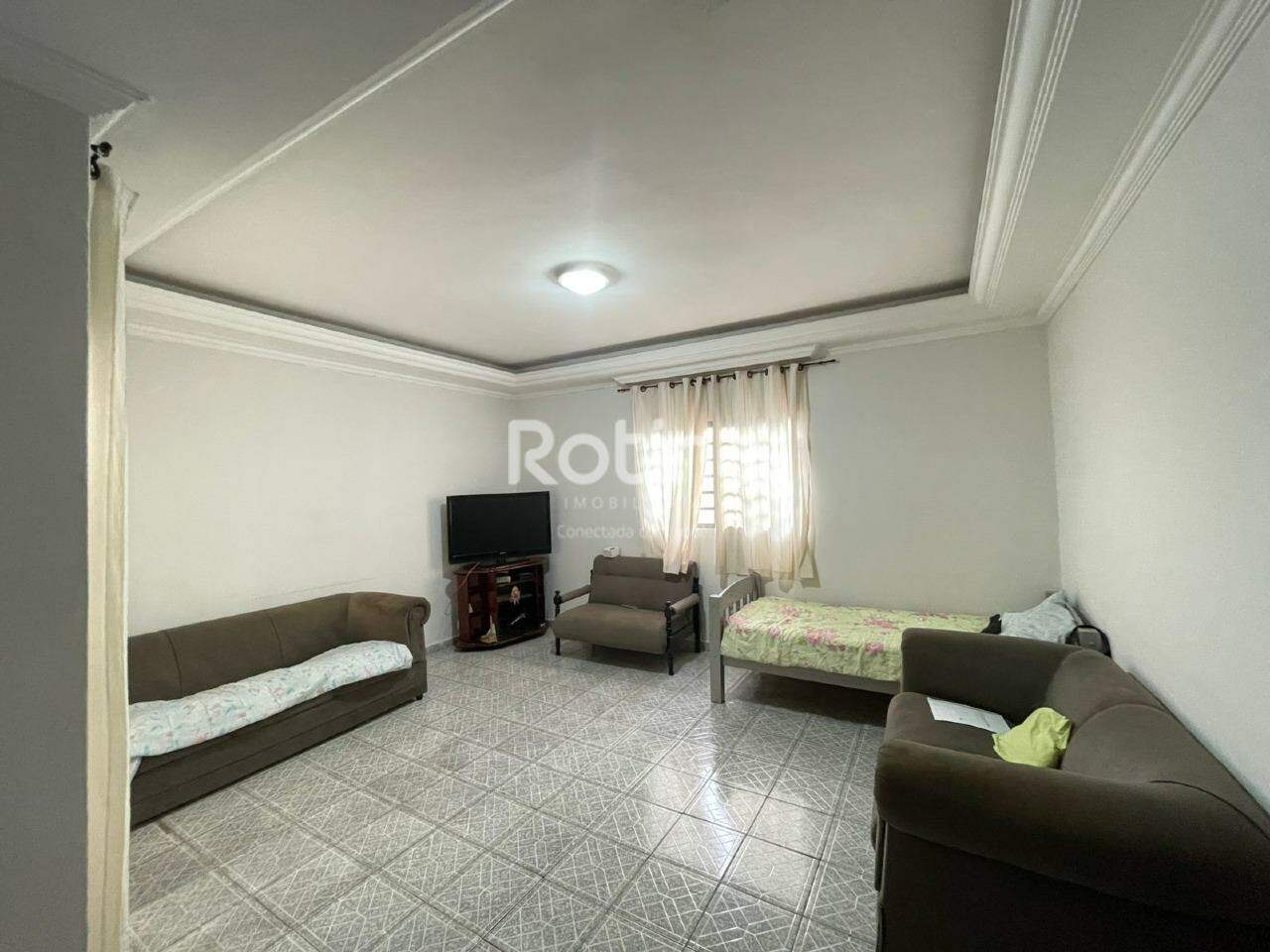 Casa à venda, 3 quartos em Uberlândia no bairro Santa Luzia no valor de R$ 550.000,00 - Rotina Imobiliária: 