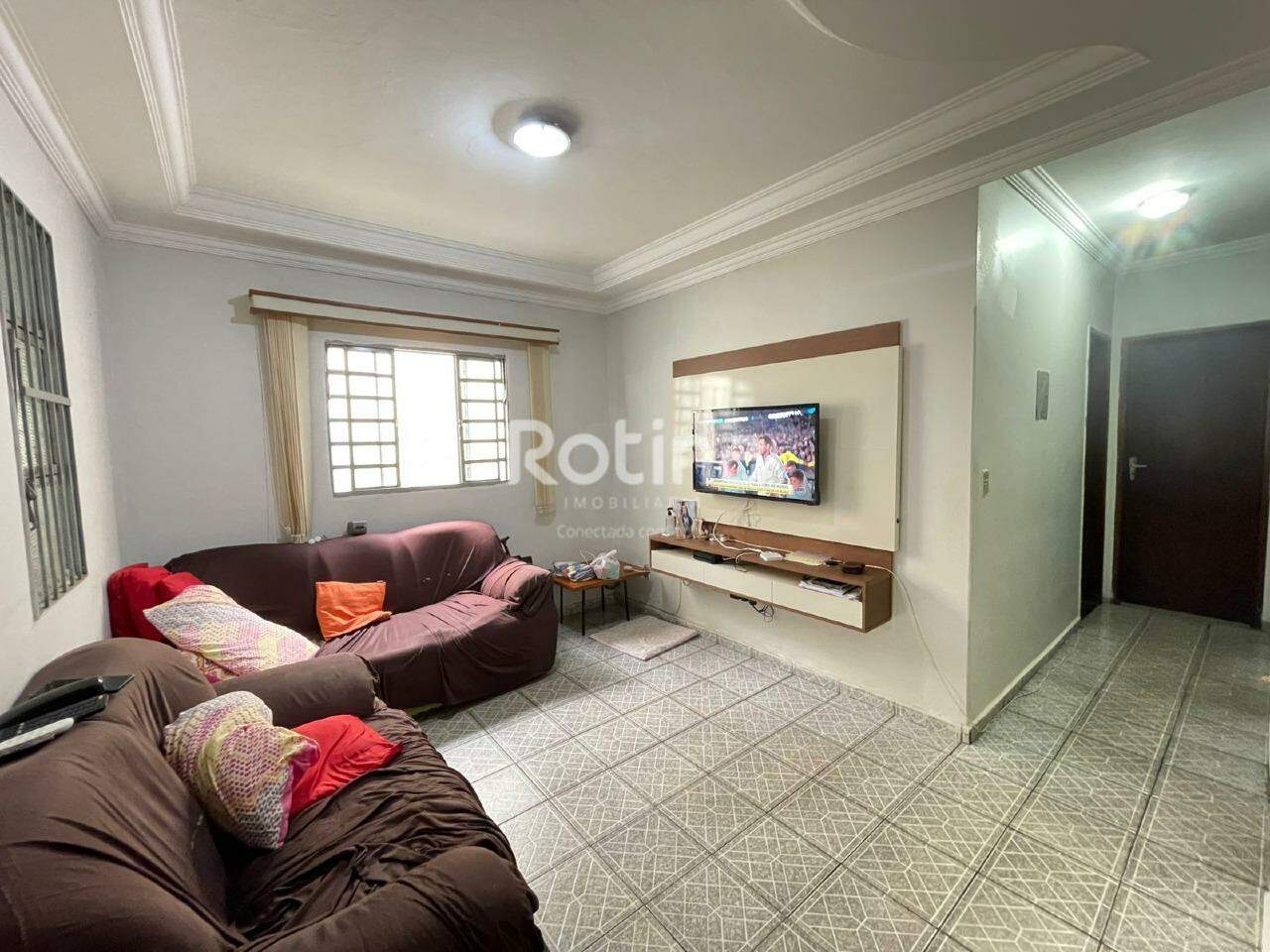 Casa à venda, 3 quartos em Uberlândia no bairro Santa Luzia no valor de R$ 550.000,00 - Rotina Imobiliária: 