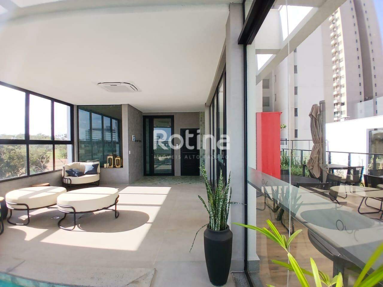 Apartamento para alugar, 3 quartos em Uberlândia no bairro Jardim das Acácias no valor de R$ 13.000,00 - Rotina Imobiliária: 