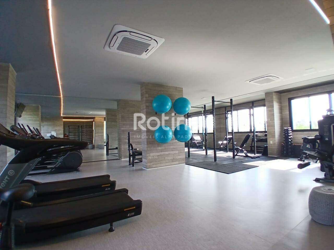 Apartamento para alugar, 3 quartos em Uberlândia no bairro Jardim das Acácias no valor de R$ 13.000,00 - Rotina Imobiliária: 