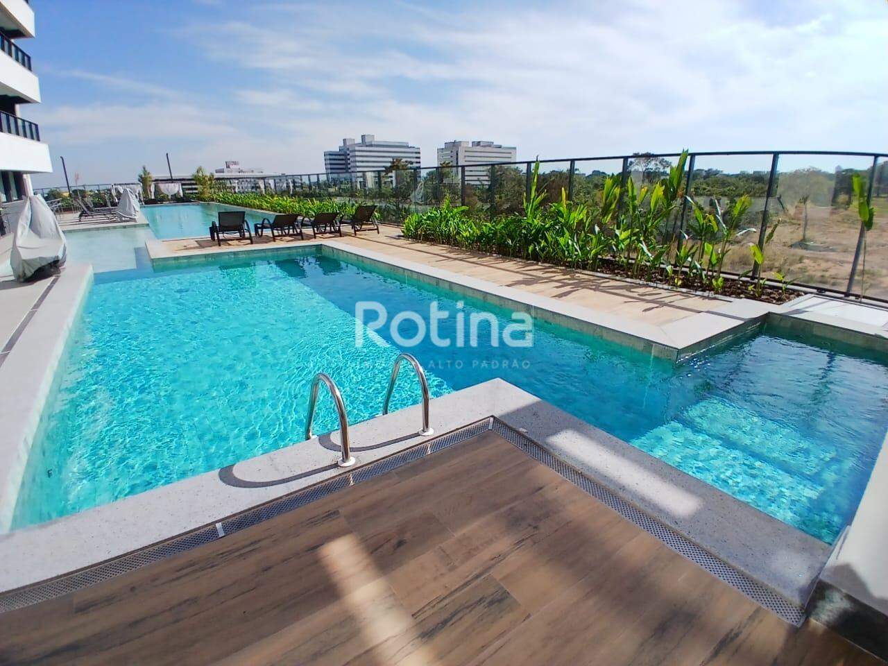 Apartamento para alugar, 3 quartos em Uberlândia no bairro Jardim das Acácias no valor de R$ 13.000,00 - Rotina Imobiliária: 