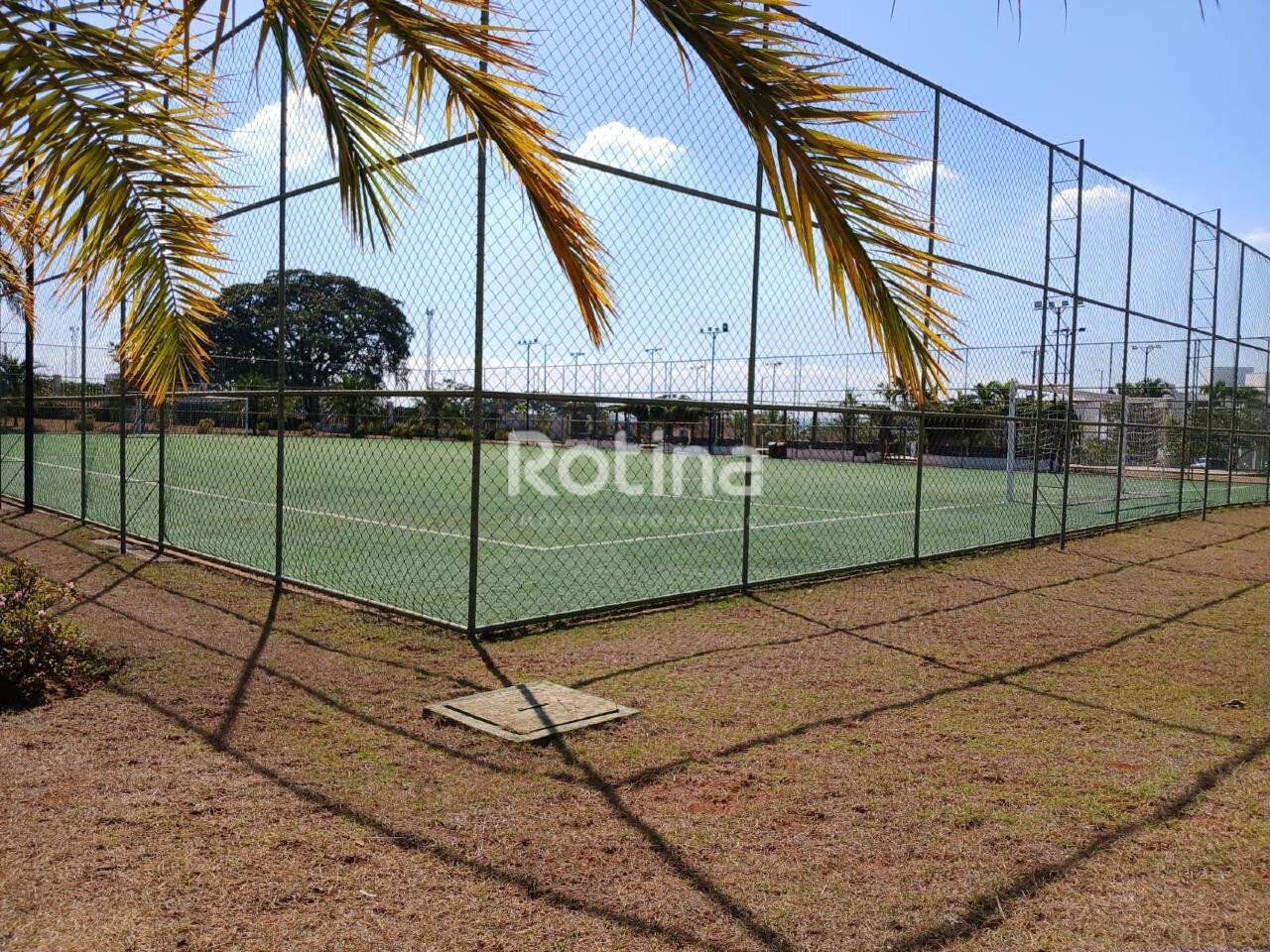 Casa Condomínio Fechado para alugar, 4 quartos em Uberlândia no bairro Cond. Jardim Versailles no valor de R$ 25.000,00 - Rotina Imobiliária: 