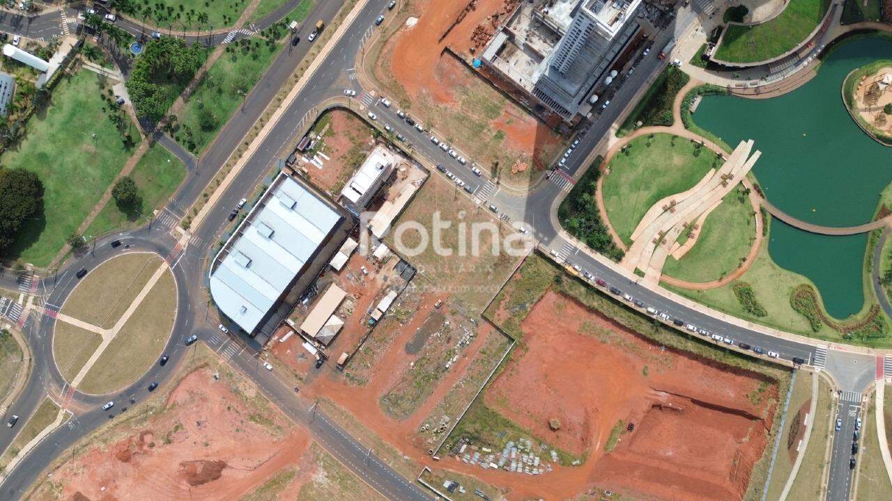 Comercial à venda, em Uberlândia no bairro Shopping Park no valor de R$ 29.320.750,00 - Rotina Imobiliária: 