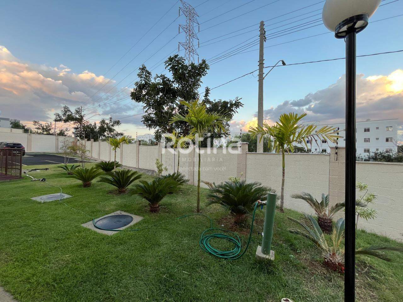 Apartamento à venda, 2 quartos em Uberlândia no bairro Jardim Karaíba no valor de R$ 220.000,00 - Rotina Imobiliária: 