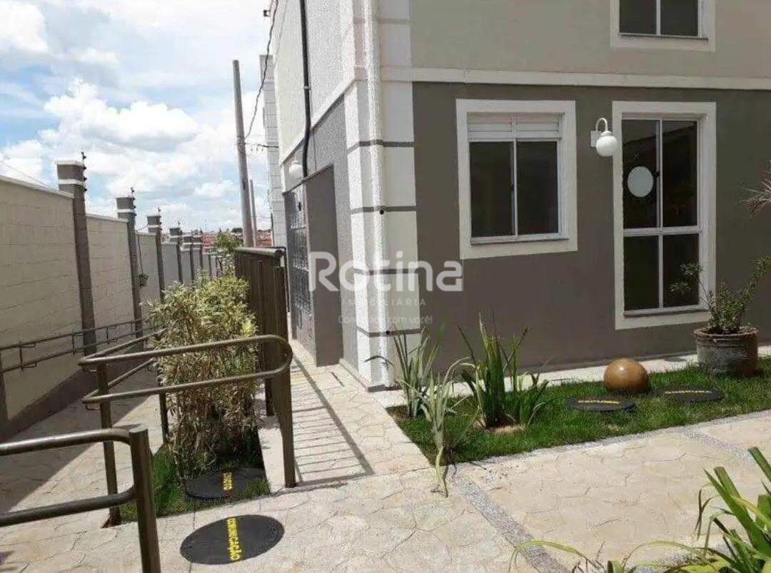 Apartamento para alugar, 2 quartos em Uberlândia no bairro Chacaras Tubalina e Quartel no valor de R$ 1.000,00 - Rotina Imobiliária: 