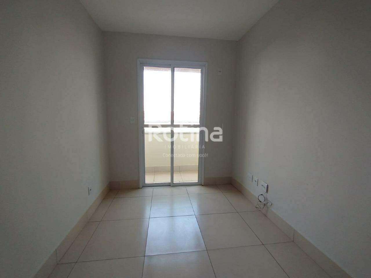 Apartamento para alugar, 2 quartos em Uberlândia no bairro Segismundo Pereira no valor de R$ 1.800,00 - Rotina Imobiliária: 