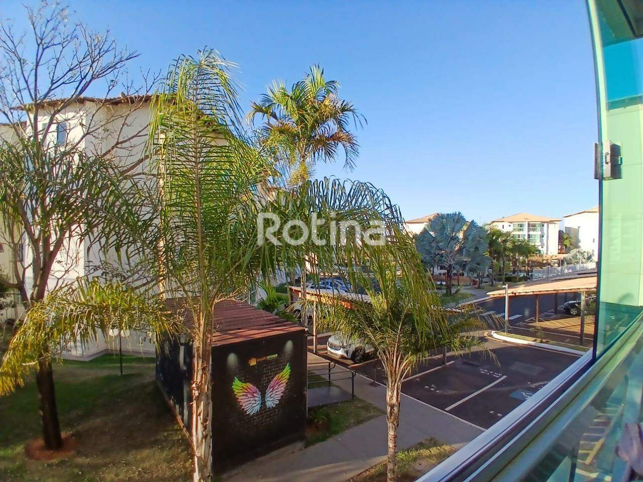 Apartamento para alugar, 2 quartos em Uberlândia no bairro Alto Umuarama no valor de R$ 2.300,00 - Rotina Imobiliária: 