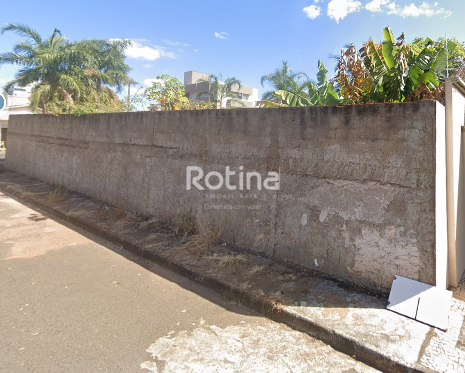 Terreno à venda, em Uberlândia no bairro Santa Mônica no valor de R$ 650.000,00 - Rotina Imobiliária: 