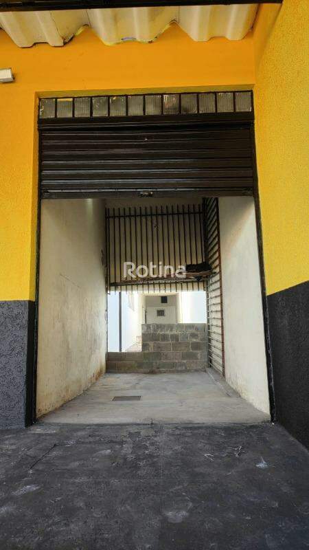 Galpão para alugar, em Uberlândia no bairro Presidente Roosevelt no valor de R$ 7.500,00 - Rotina Imobiliária: 