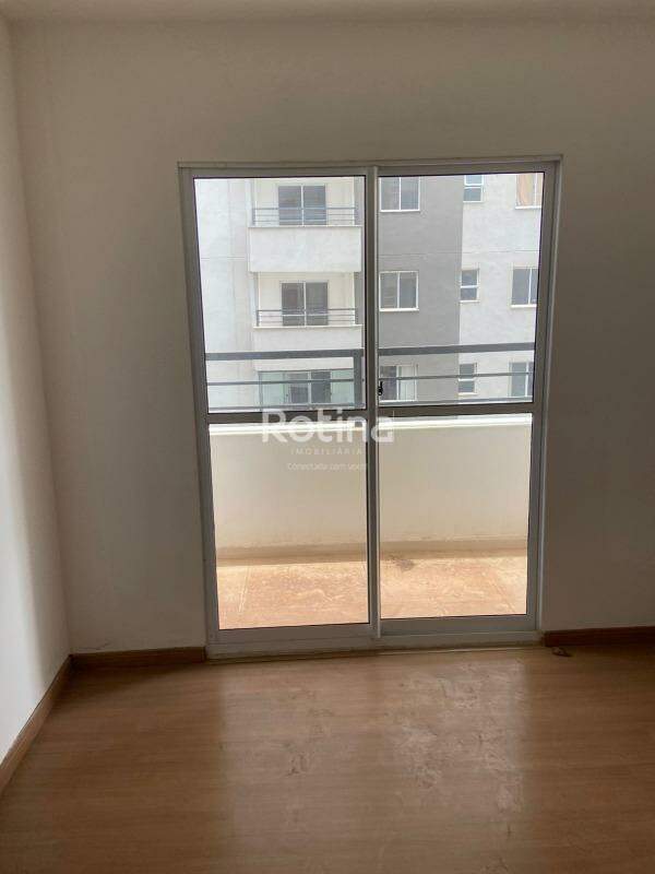 Apartamento à venda, 2 quartos em Uberlândia no bairro Martins no valor de R$ 250.000,00 - Rotina Imobiliária: 