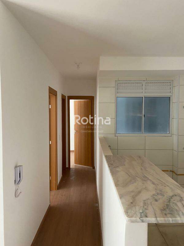 Apartamento à venda, 2 quartos em Uberlândia no bairro Martins no valor de R$ 250.000,00 - Rotina Imobiliária: 