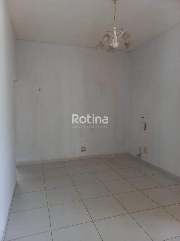 Casa Comercial à venda, em Uberlândia no bairro Martins no valor de R$ 1.000.000,00 - Rotina Imobiliária: 