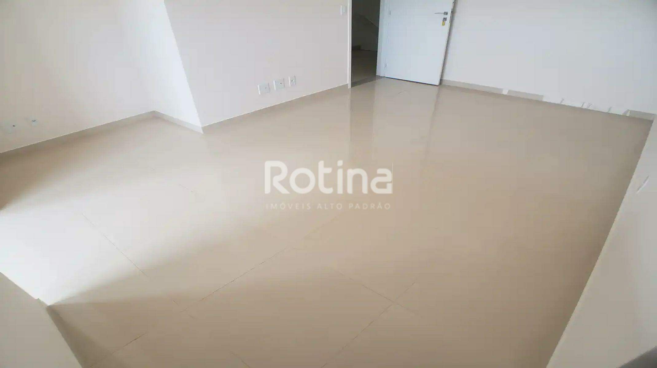 Apartamento à venda, 2 até 2 quartos em Uberlândia no bairro Pampulha no valor de R$ R$ 320.000,00 até R$ 320.000,00 - Rotina Imobiliária: Sala de estar