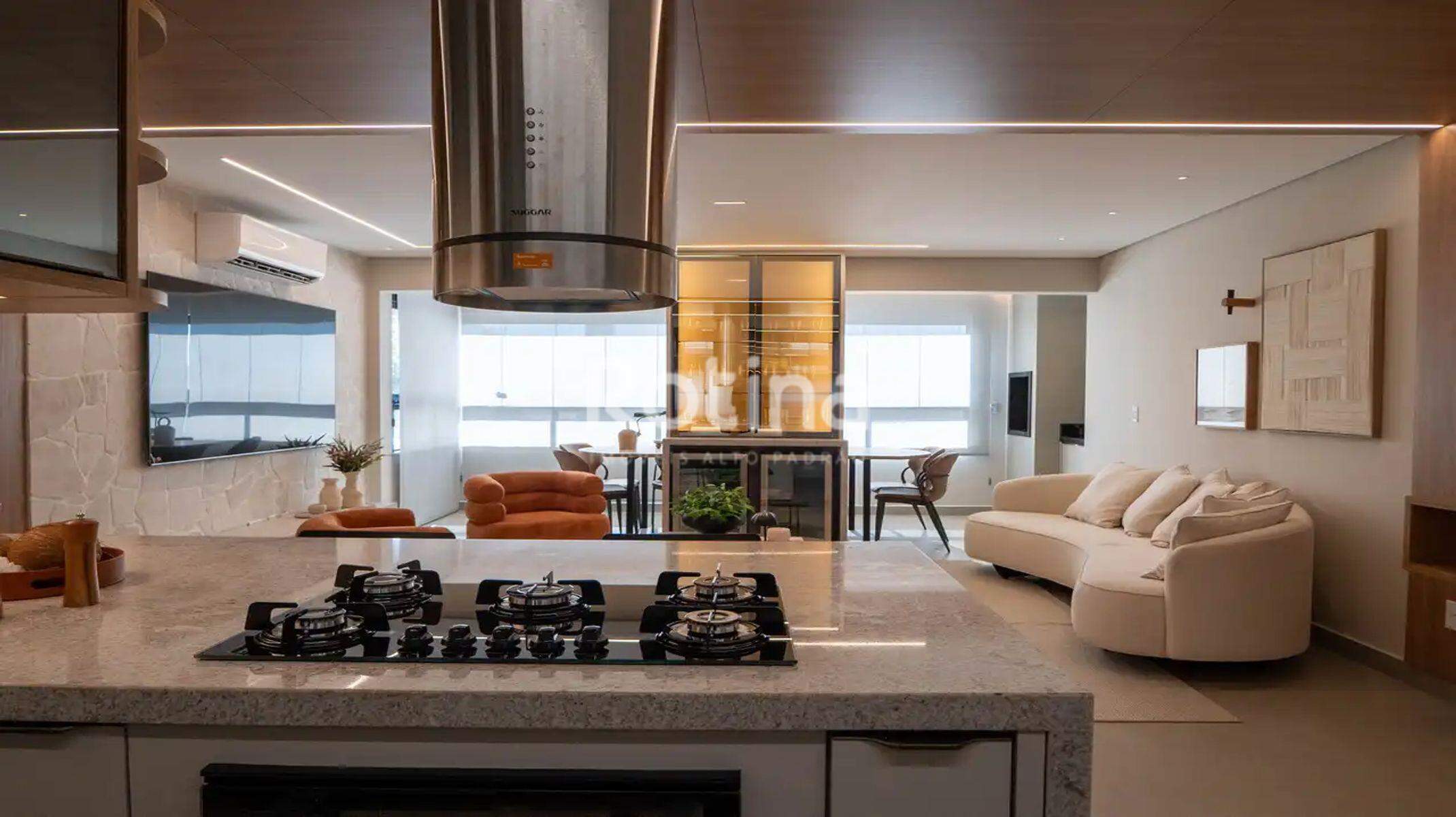 Apartamento à venda, 3 até 3 quartos em Uberlândia no bairro Cazeca no valor de R$ R$ 784.000,00 até R$ 784.000,00 - Rotina Imobiliária: Cozinha