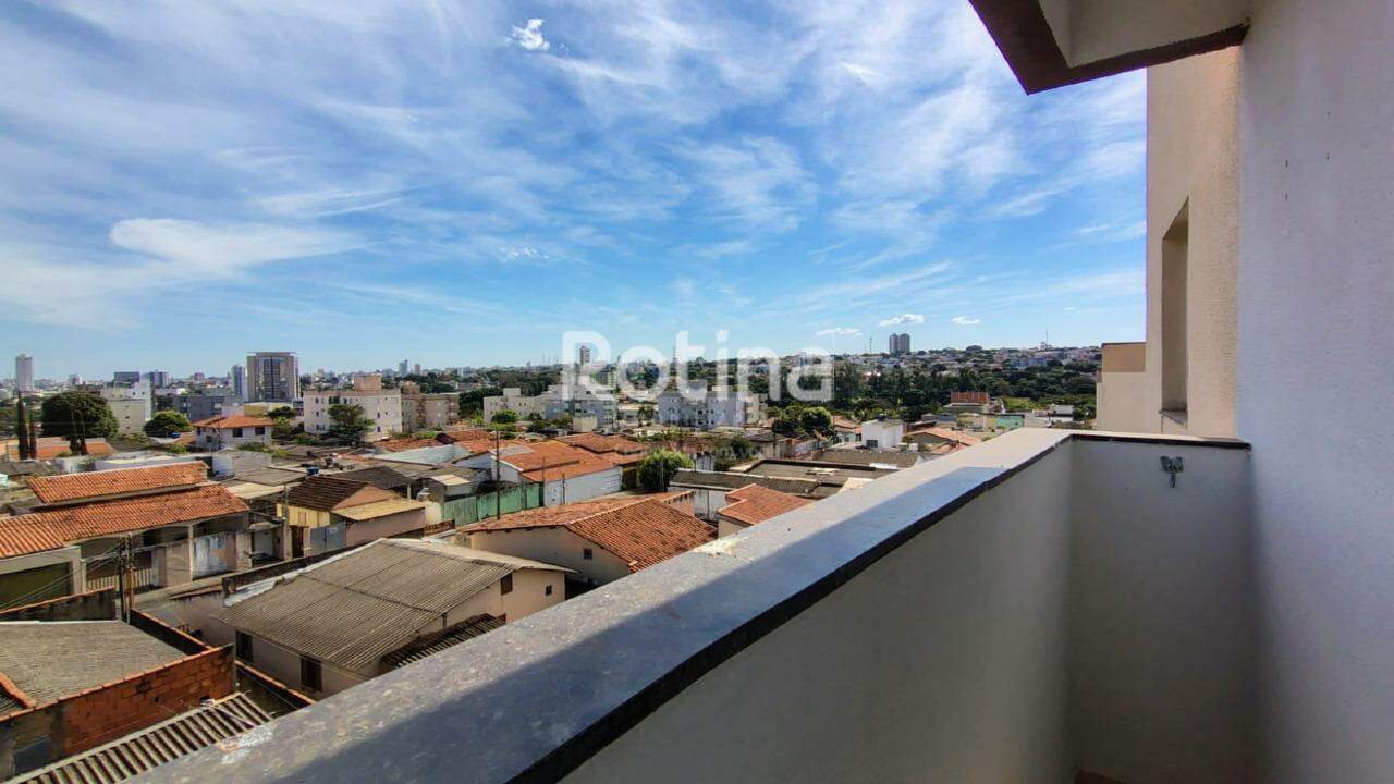 Apartamento para alugar, 2 quartos em Uberlândia no bairro Santa Mônica no valor de R$ 1.750,00 - Rotina Imobiliária: 