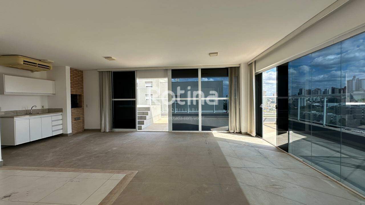 Cobertura à venda, 3 quartos em Uberlândia no bairro Santa Maria no valor de R$ 2.400.000,00 - Rotina Imobiliária: 