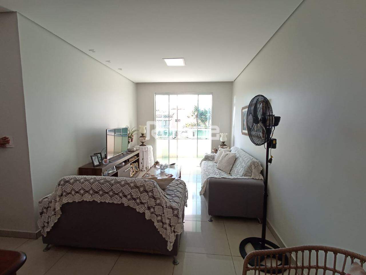 Apartamento à venda, 3 quartos em Uberlândia no bairro Brasil no valor de R$ 649.000,00 - Rotina Imobiliária: 