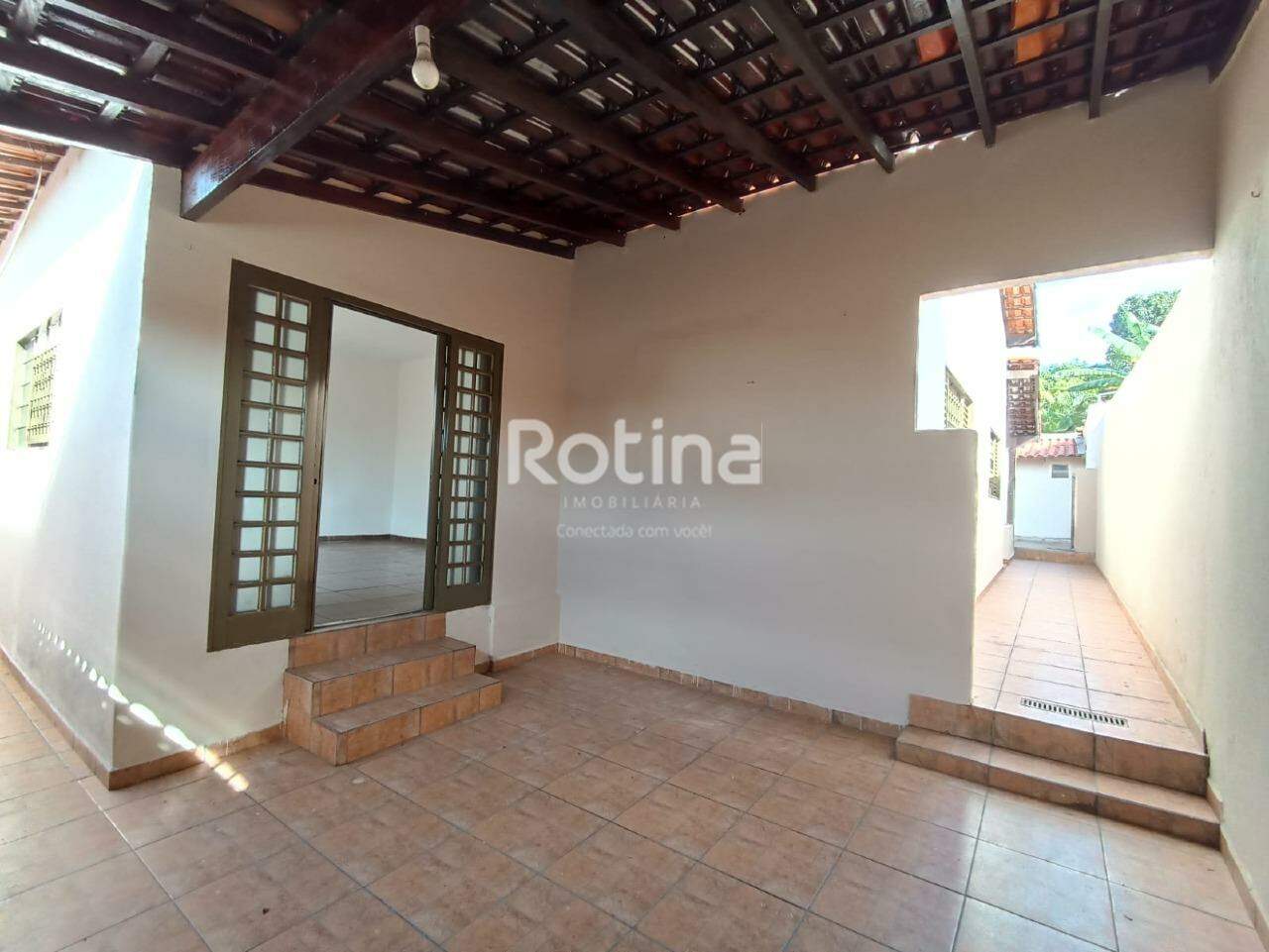 Casa à venda, 3 quartos em Uberlândia no bairro Residencial Nosso Lar no valor de R$ 380.000,00 - Rotina Imobiliária: 