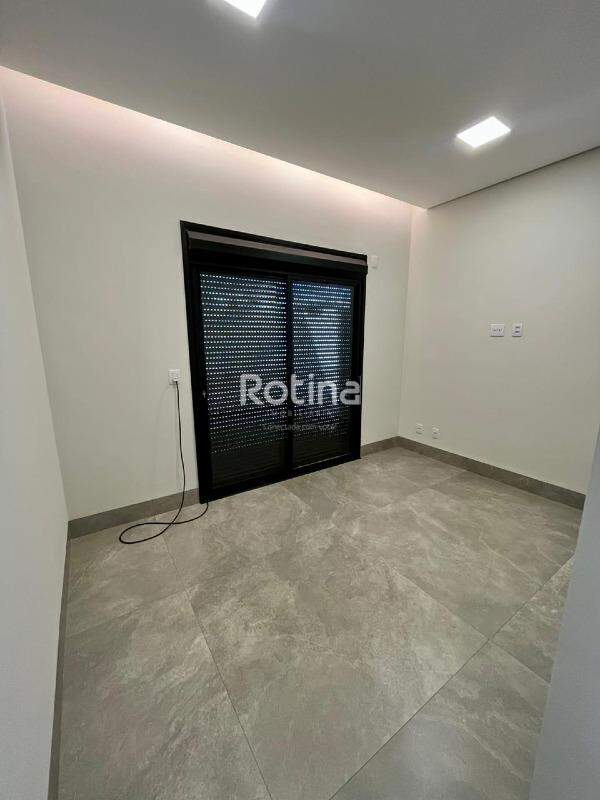 Casa Condomínio Fechado à venda, em Uberlândia no bairro Granja Marileusa no valor de R$ 2.690.000,00 - Rotina Imobiliária: 