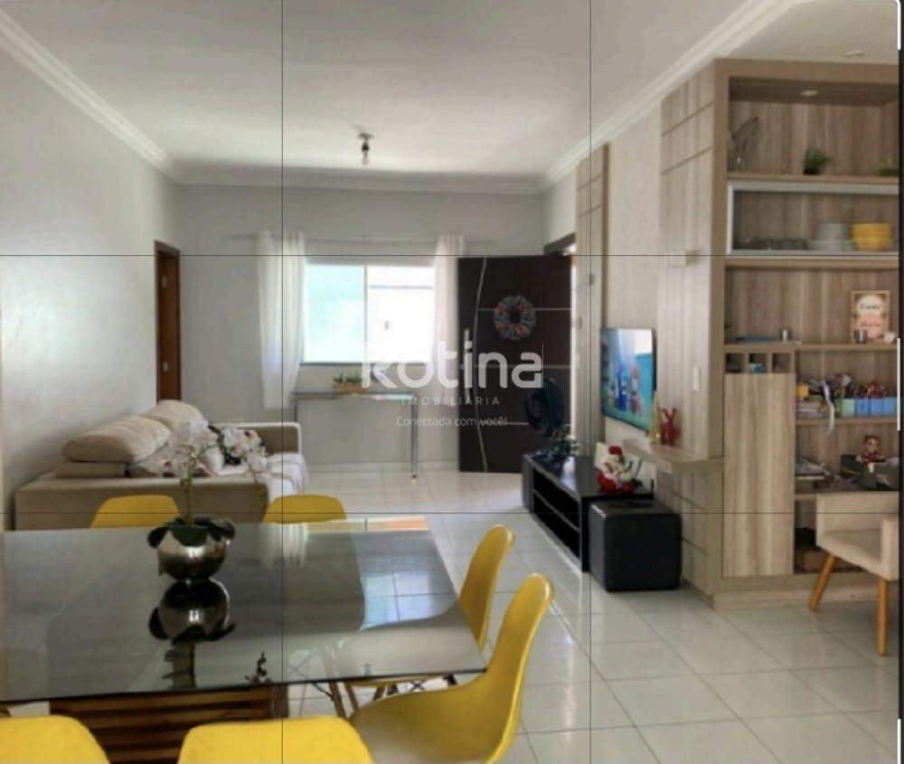 Casa à venda, em Uberlândia no bairro Segismundo Pereira no valor de R$ 1.350,00 - Rotina Imobiliária: 
