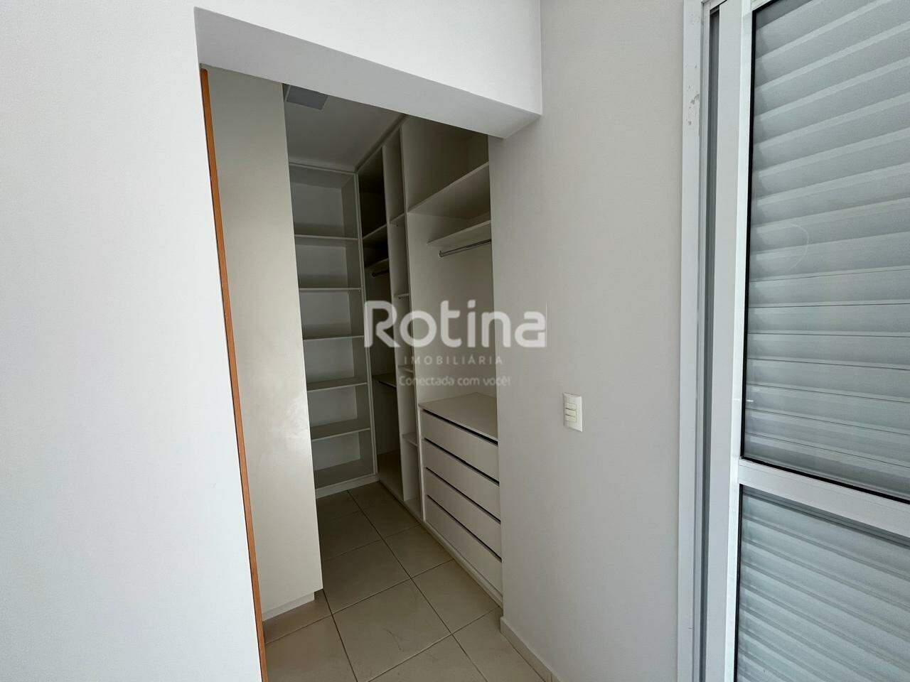 Apartamento à venda, 3 quartos em Uberlândia no bairro Centro no valor de R$ 570.000,00 - Rotina Imobiliária: 